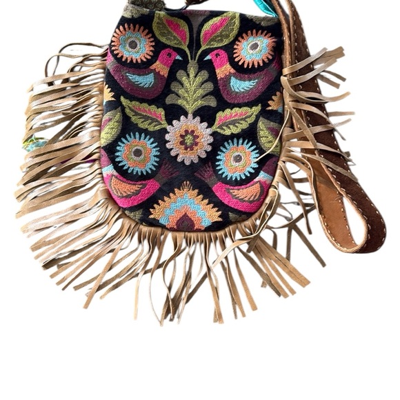 Vivie Borsetta Embroidered Fringe Crossbody Bag Boho Western Hippie - Picture 8 of 13
